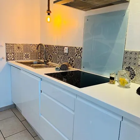 Holiday home La Maison Au Pied De La Cite *